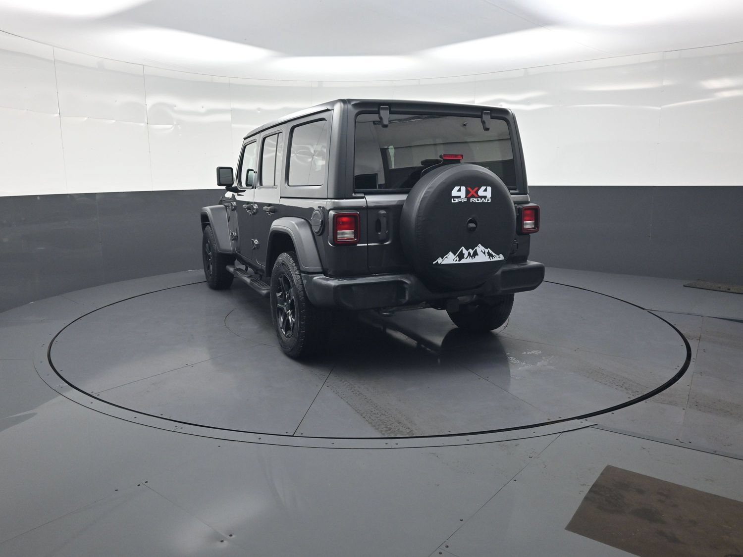 Used 2021 Jeep Wrangler Unlimited Sport AWD/4WD image 5
