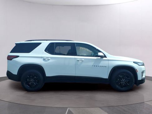 Used 2023 Chevrolet Traverse LT FWD image 6