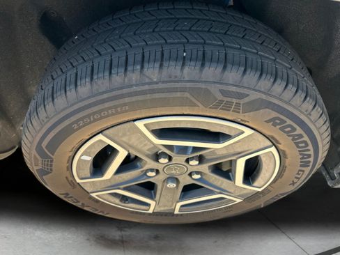 Used 2026 Jeep Cherokee Laredo AWD/4WD image 40