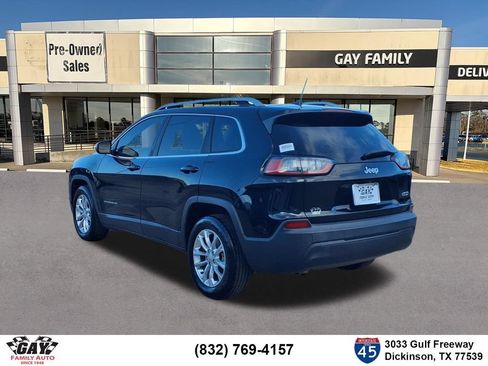 Used 2019 Jeep Cherokee Latitude w/ Popular Appearance Group FWD image 2