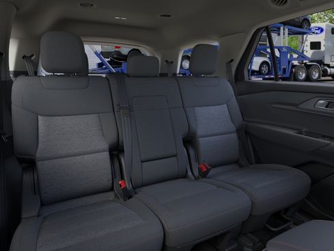 New 2026 Ford Explorer Active AWD/4WD image 34