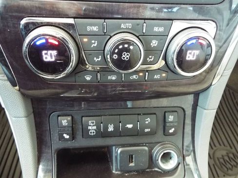 Used 2017 Buick Enclave Premium w/ Experience Buick Package image 17