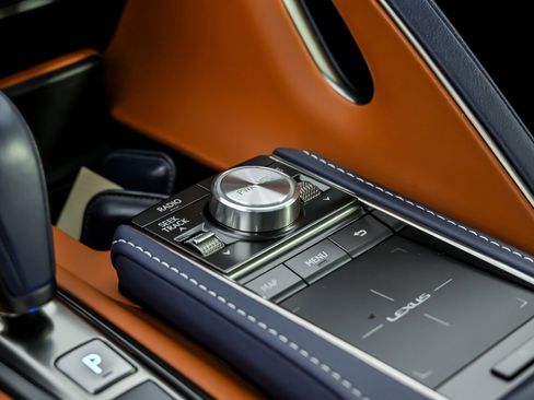 Used 2018 Lexus LC 500 Coupe image 42