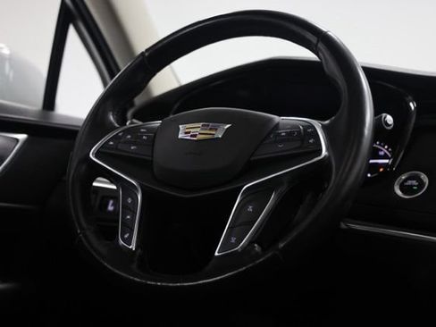 Used 2018 Cadillac XT5 Luxury w/ Driver Awareness Package AWD/4WD image 41