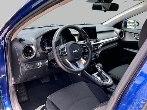 Certified 2022 Kia Forte LXS w/ LXS Technology Package FWD image 15
