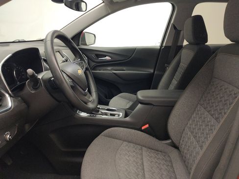 Used 2023 Chevrolet Equinox LT AWD/4WD image 17