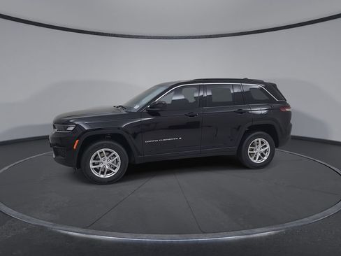New 2026 Jeep Grand Cherokee Laredo AWD/4WD image 8