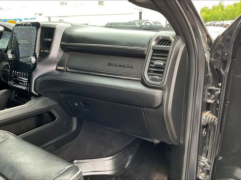 Used 2021 RAM 2500 Limited AWD/4WD image 15