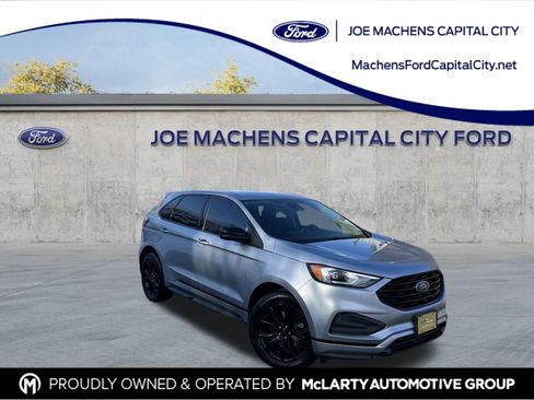 Certified 2022 Ford Edge SE w/ Black Appearance Package image 1