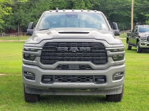 New 2026 RAM 2500 Laramie w/ Night Edition AWD/4WD image 3