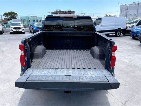 Used 2022 Chevrolet Silverado 1500 LT w/ Convenience Package II RWD image 18