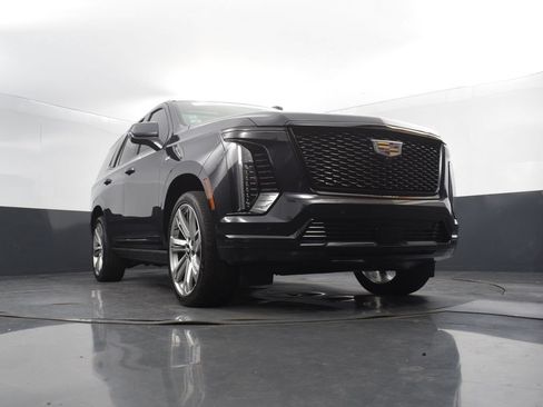 Used 2025 Cadillac Escalade Sport Platinum AWD/4WD image 52