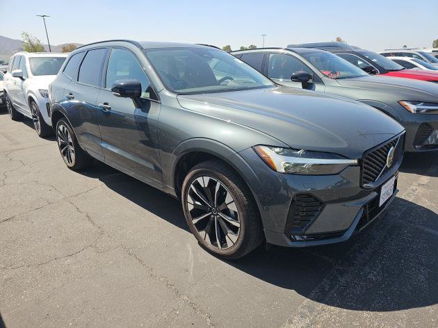 Used 2026 Volvo XC60 B5 Plus AWD/4WD image 2