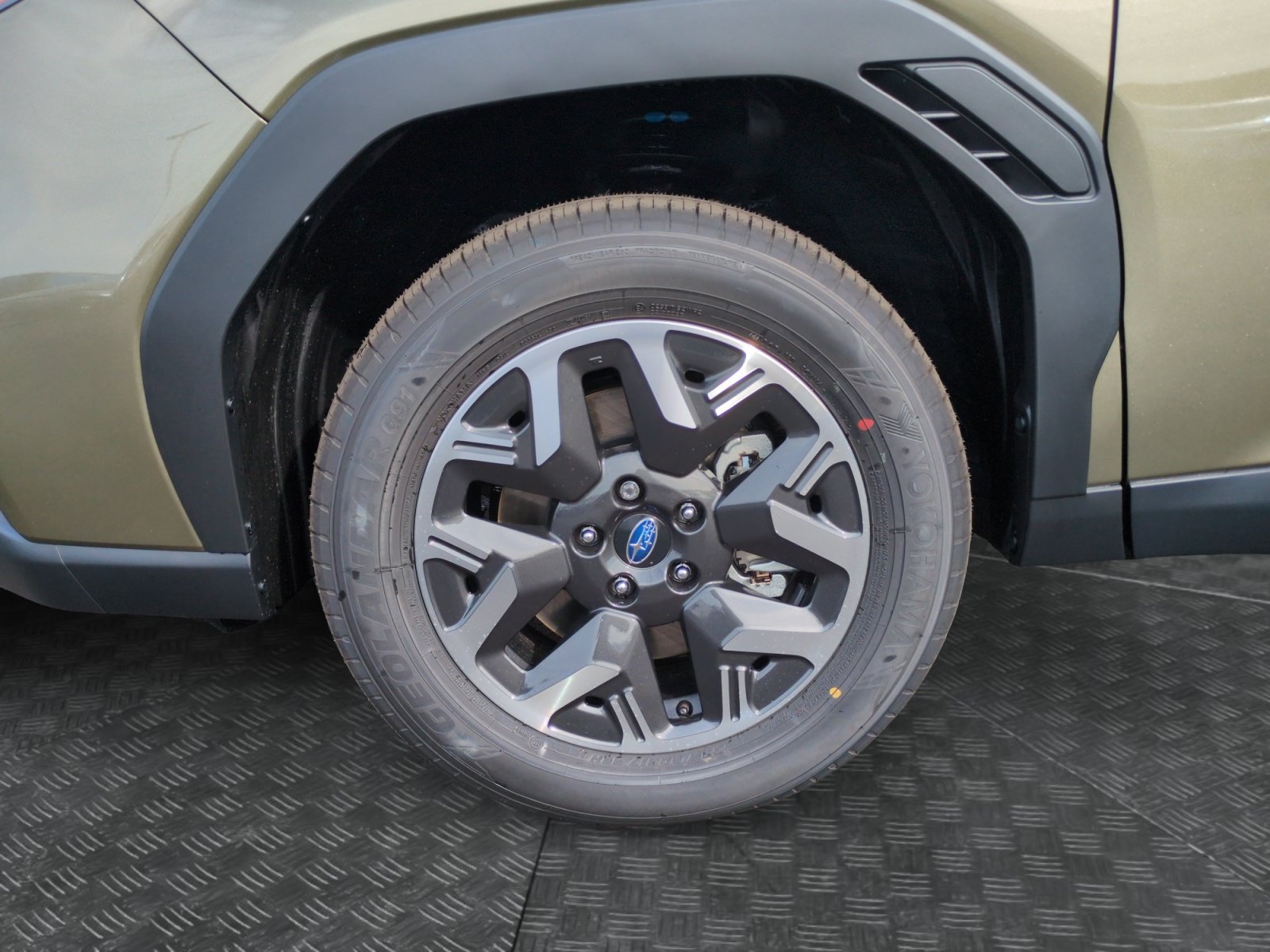 New 2026 Subaru Forester Premium AWD/4WD image 9