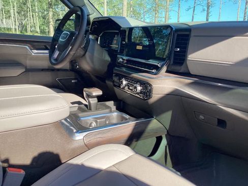 New 2026 GMC Sierra 1500 SLT w/ SLT Premium Plus Package AWD/4WD image 25