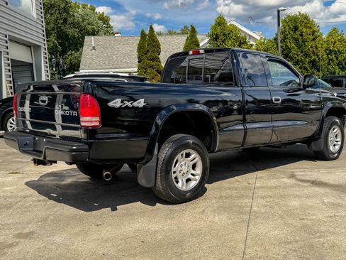 Used 2004 Dodge Dakota Sport w/ PWR Convenience Group image 3