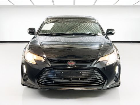 Used 2016 Scion tC image 2