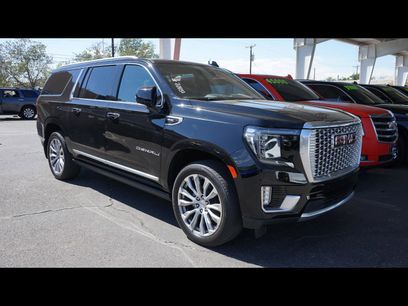 Used 2021 GMC Yukon XL Denali w/ Denali Premium Package