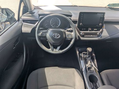 Used 2022 Toyota Corolla LE FWD image 8