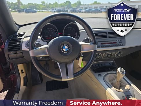 Used 2003 BMW Z4 3.0i RWD image 14