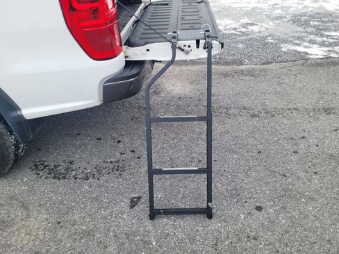 Used 2019 Ford Ranger XLT w/ Equipment Group 302A Luxury image 11