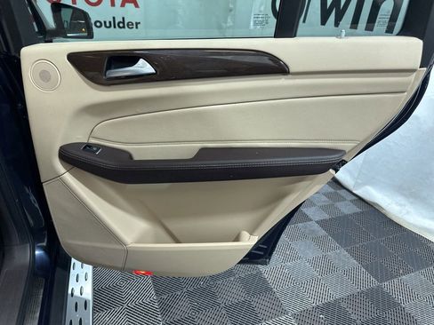 Used 2017 Mercedes-Benz GLS 450 4MATIC image 12