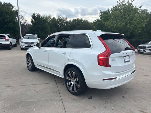 Used 2024 Volvo XC90 T8 Ultimate w/ Lounge Package image 7