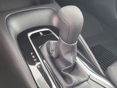 Used 2025 Toyota Corolla LE image 24