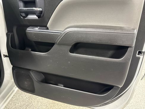 Used 2015 Chevrolet Silverado 3500 W/T w/ WT Convenience Package AWD/4WD image 10