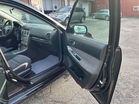 Used 2004 MAZDA MAZDA6 s w/ Bose Audio Pkg image 21