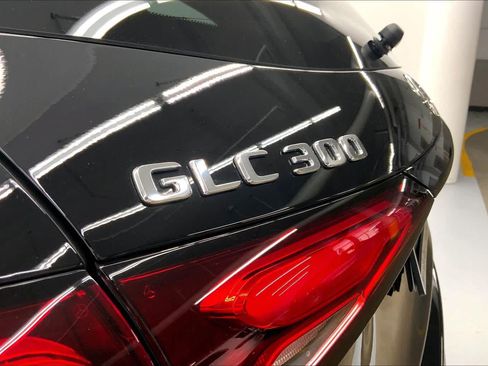 Certified 2023 Mercedes-Benz GLC 300 image 15