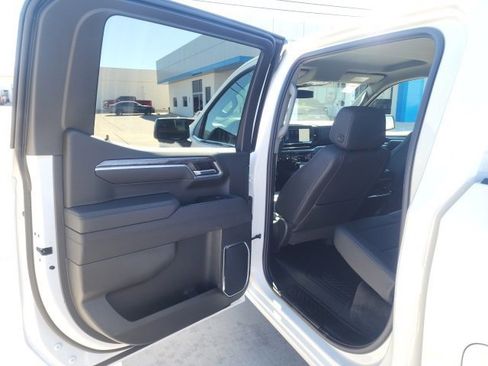 New 2026 Chevrolet Silverado 1500 LTZ w/ Z71 Off-Road Package image 23