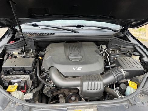 Used 2014 Jeep Grand Cherokee Limited AWD/4WD image 25