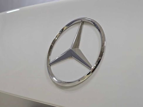 Certified 2025 Mercedes-Benz C 300 4MATIC Sedan image 18