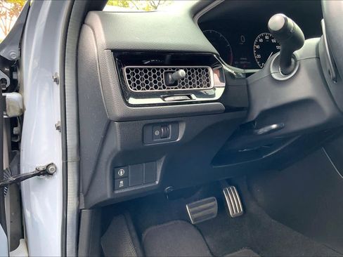 Used 2024 Honda Civic Sport image 33