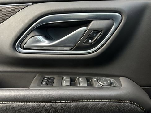 Used 2022 GMC Yukon XL AT4 w/ AT4 Premium Plus Package image 15