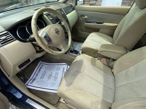 Used 2007 Nissan Versa Hatchback w/ Convenience Pkg FWD image 11