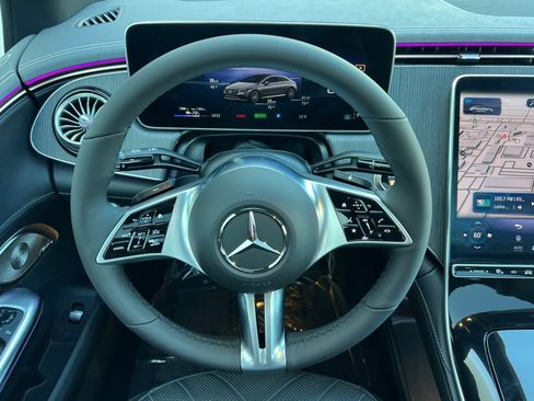 Used 2023 Mercedes-Benz EQE 500 4MATIC Sedan image 32