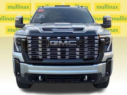 Used 2025 GMC Sierra 2500 Denali Ultimate w/ Max Trailering Package image 24