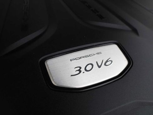 Used 2019 Porsche Cayenne AWD/4WD image 59