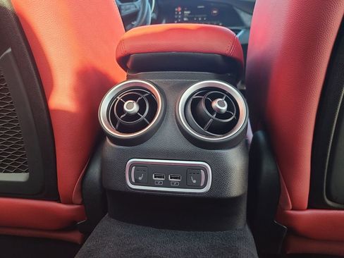 Used 2022 Alfa Romeo Giulia Sprint image 27