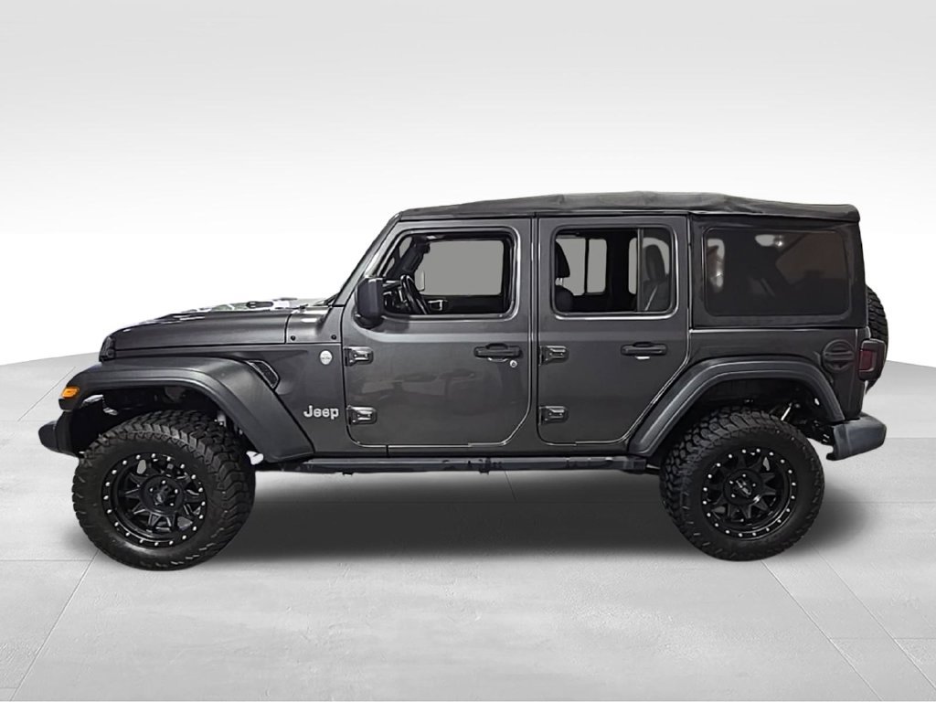 Used 2018 Jeep Wrangler Unlimited Sport AWD/4WD image 9
