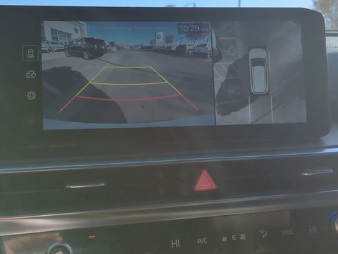 Used 2025 Kia Sorento SX Prestige w/ Olive Brown Leather Package image 28