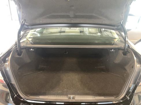 Used 2024 Subaru Legacy Premium image 23