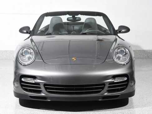 Used 2011 Porsche 911 Turbo S AWD/4WD image 36