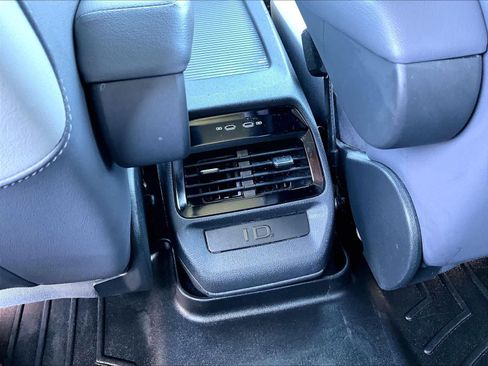 Used 2022 Volkswagen ID.4 Pro S AWD/4WD image 37
