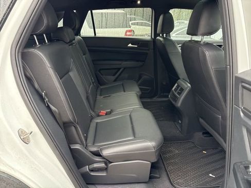 Used 2020 Volkswagen Atlas Cross Sport SEL R-Line image 8