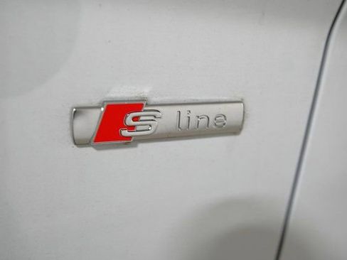 New 2025 Audi Q5 e Premium Plus image 19