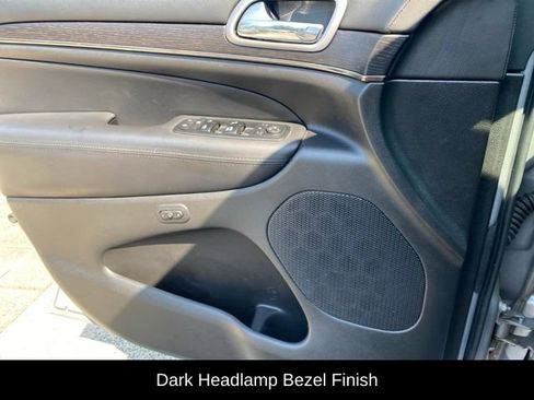 Used 2018 Jeep Grand Cherokee High Altitude AWD/4WD image 21