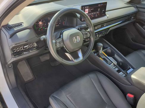 Used 2023 Honda Accord Touring image 15